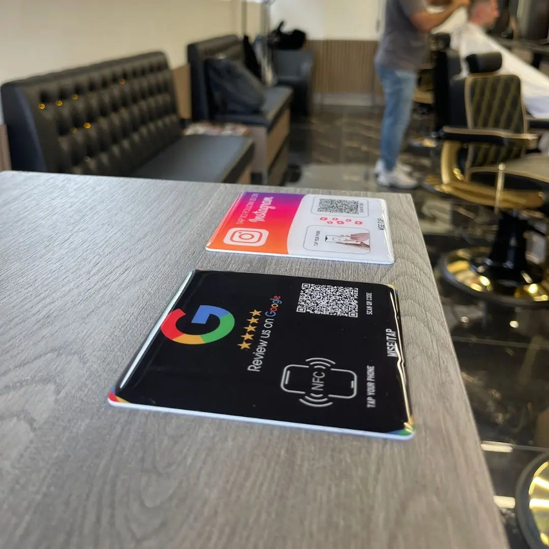 Instagram & Facebook Plates